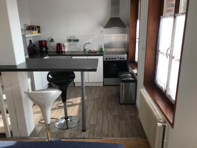 Le Lierre , 2Eme Etage Apartment แซ็งต์-วาเลรี-ซัวร์-ซอมม์ ภายนอก รูปภาพ